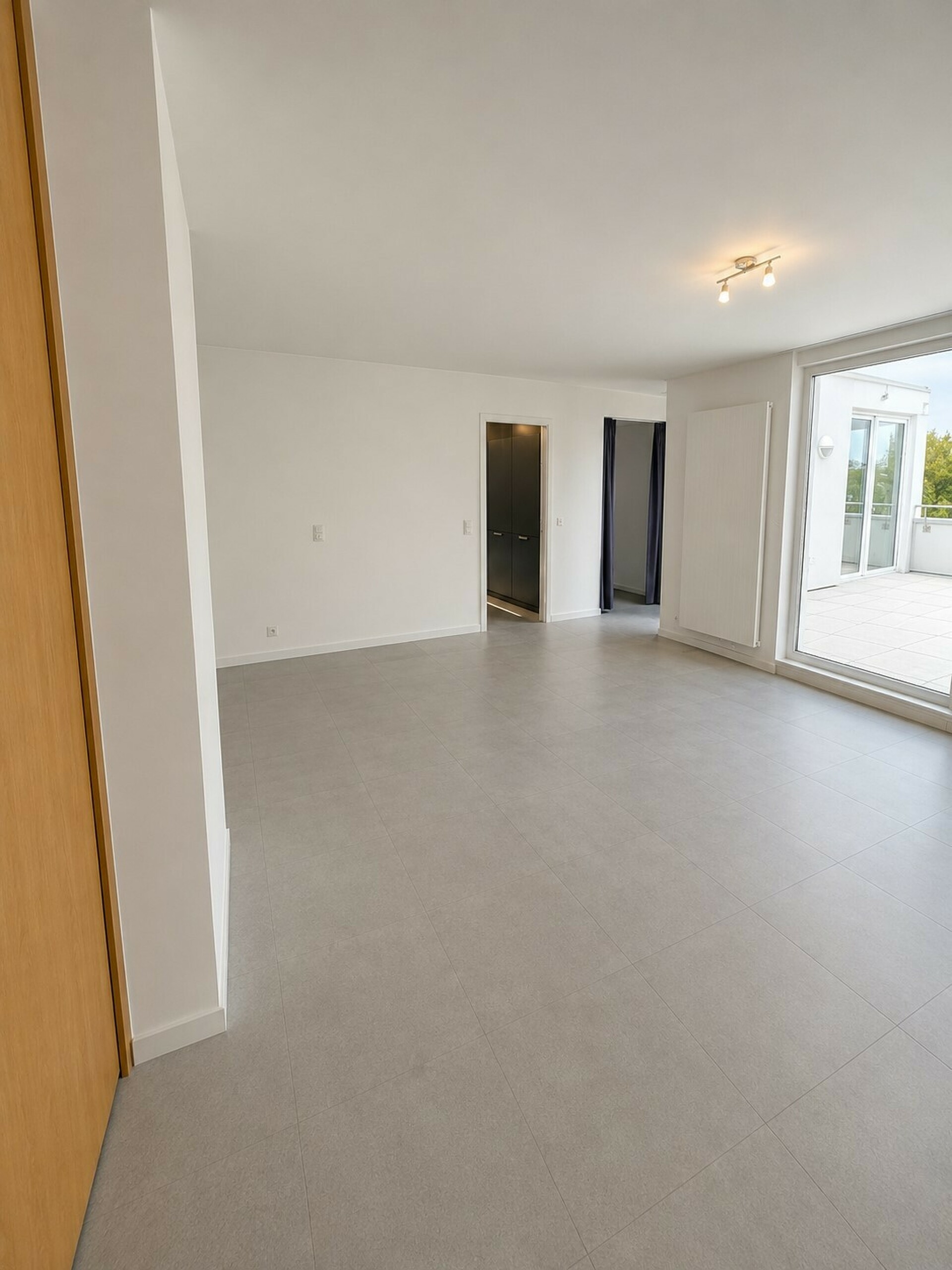 Apartment — Luxembourg-Limpertsberg · 191 m² - photo 4