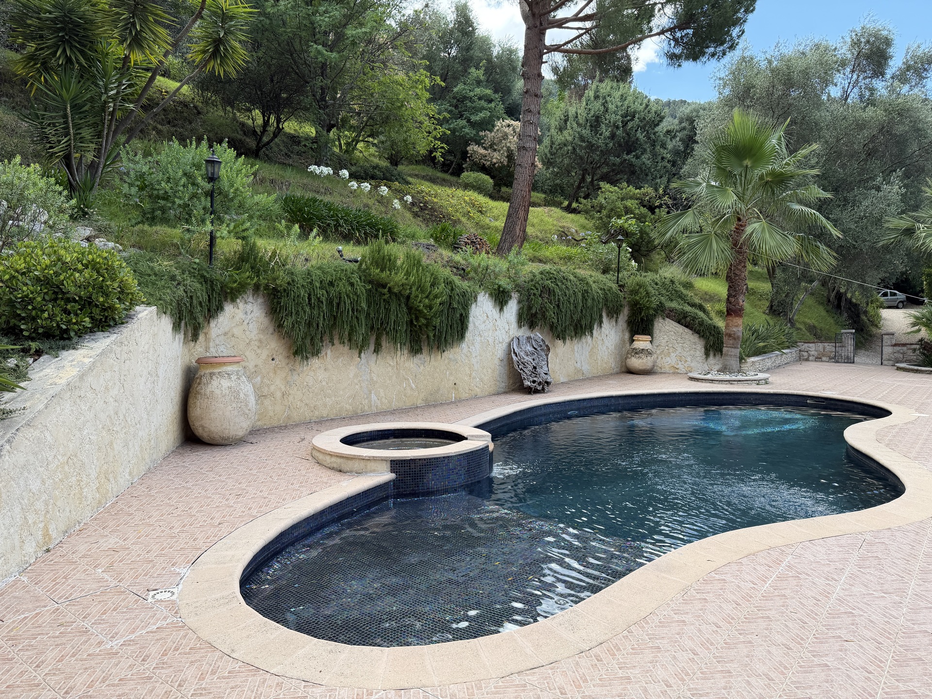 Maison — Menton · 200 m² - photo 2