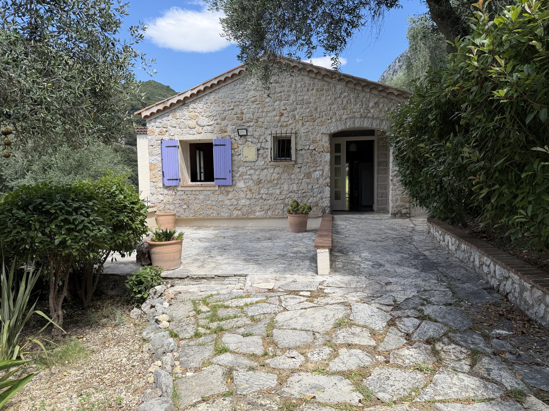 Maison — Menton · 200 m² - photo 9