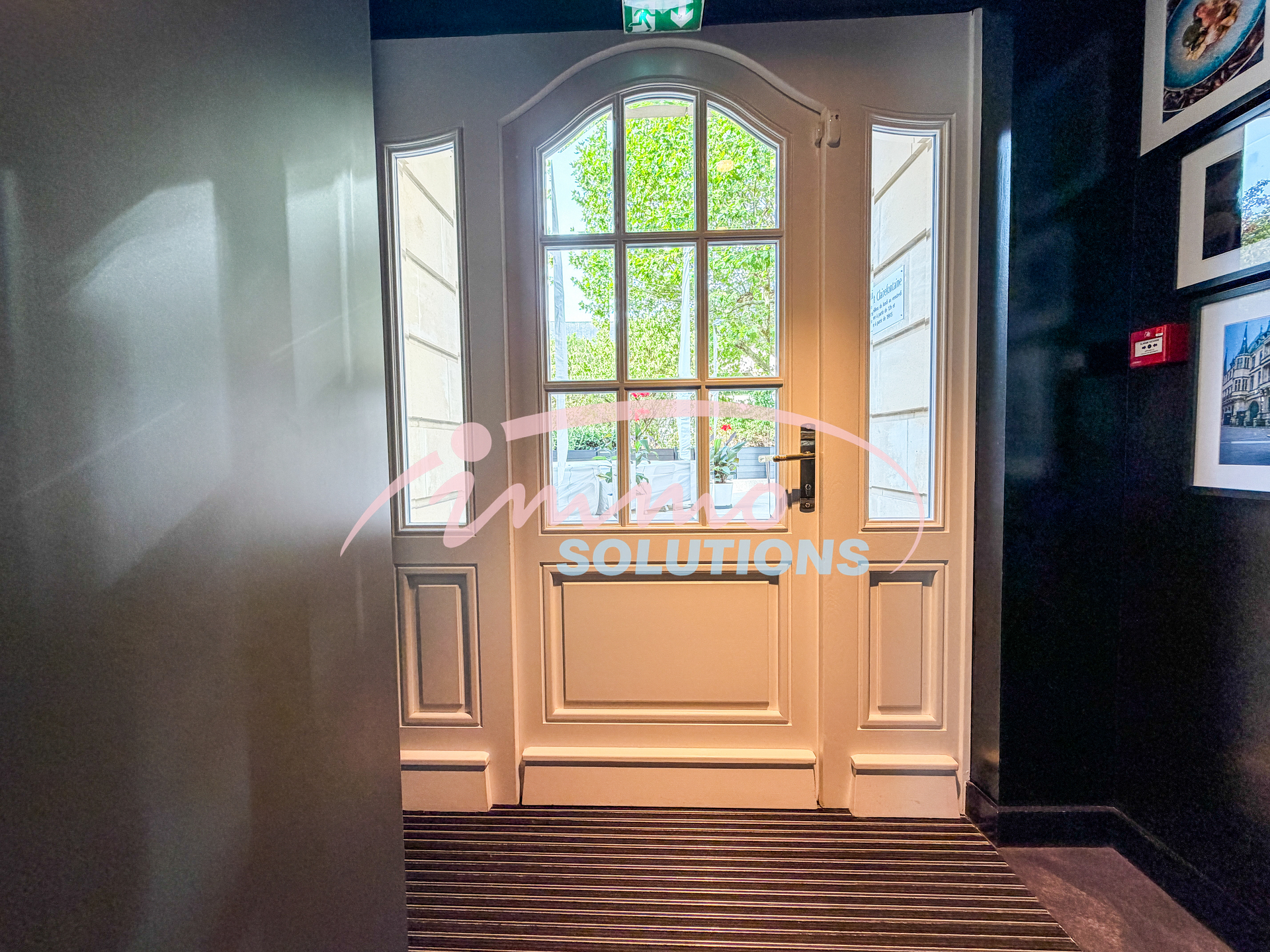 Commercial property — Luxembourg · 396 m² - photo 2
